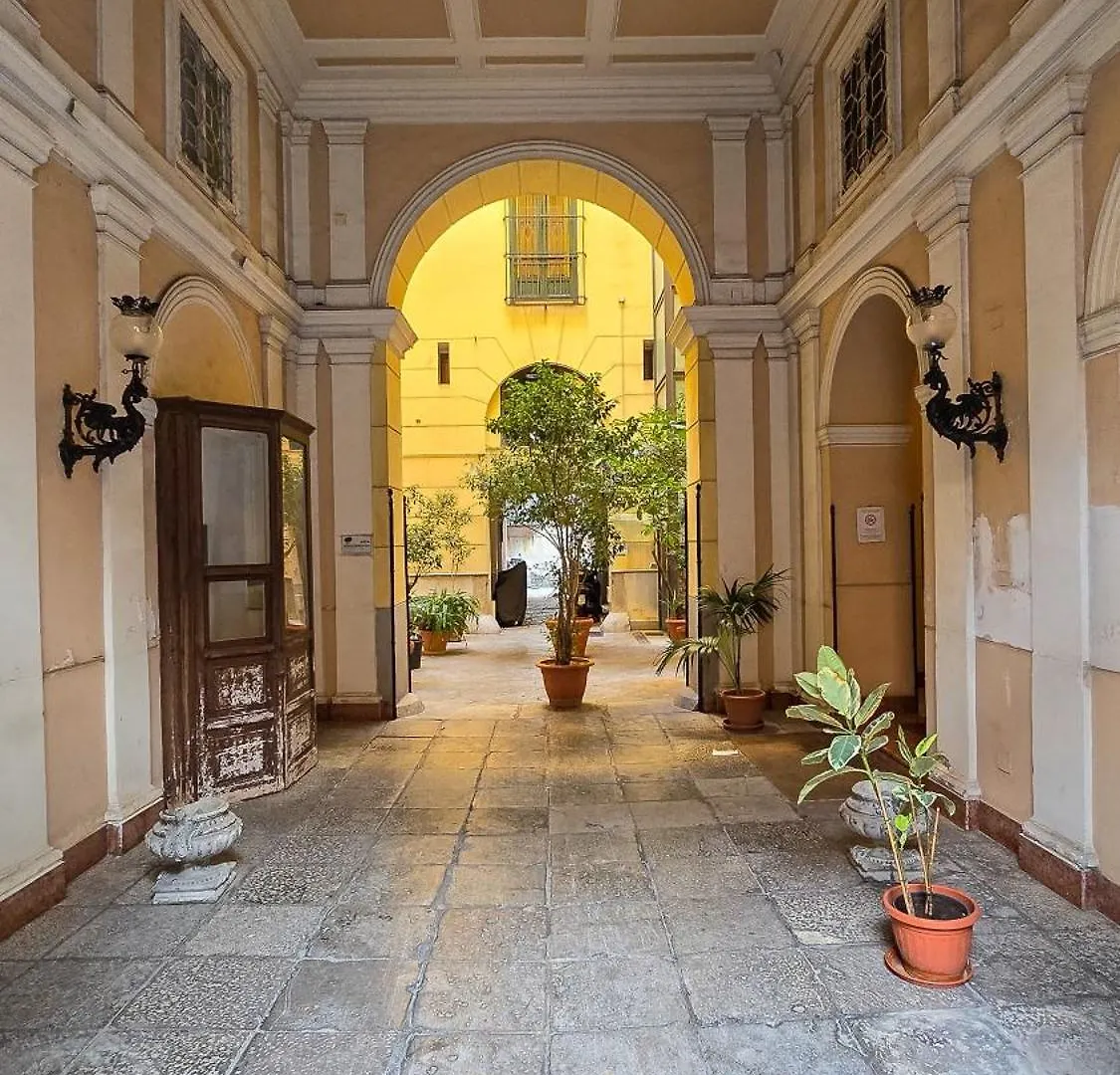Soldano Luxury Apartment Palermo 0*,  İtalya
